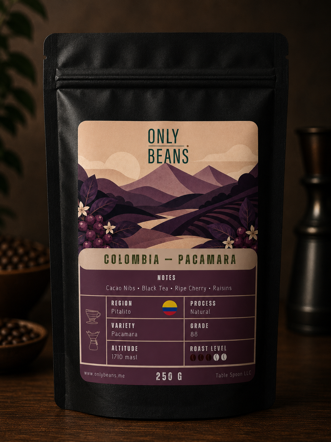 Pacamara specialty coffee bag from Colombia